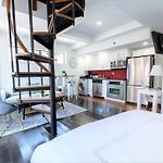 809-6B 2Br Duplex Breathtaking Views Beauty