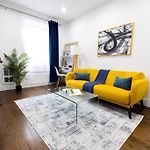 69-2D Stylish Lower East Side 1Br Apt Brand New