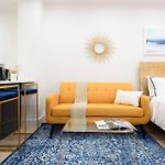 1597-5 New Studio Prime Ues W D In Unit