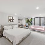 149Bk-101 New Construction 2Br Private Garden W-D