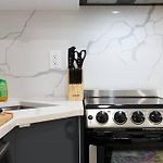 78-2B New Furnished 1Br Wd Walk To Central Park