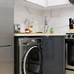 78-2B New Furnished 1Br Wd Walk To Central Park