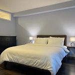Close To All! 2-Room Suite In A 1-Family Townhouse