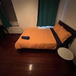 Antique Victorian 2 Bedroom Best Location