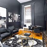 Spacious Studio In Brooklyn Heights
