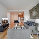 Global Luxury Suites At Via 57