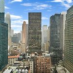 Global Luxury Suites At The Marc