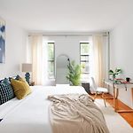 444-3E Contemporary 1Br In Hell\'S Kitchen