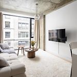 Chic And Spacious 2Bd Apt With Washer And Dryer In Unit