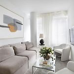 Modern 2Bd In Midtown With Washer And Dryer In-Unit