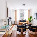 1288-3Rn New Renovated 1 Bedroom In Ues