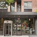 Chelsea Studio W Elevator Wd Nr Flatiron Nyc-1225