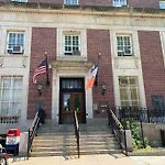 Studio By New York Harbor