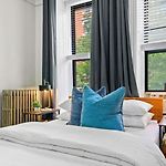 Spacious 3-Bed Brownstone Near Columbia Uni