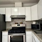 1 Short Stay Room