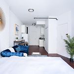 83-2Fe Ues Central Park Newly Furnished Studio