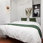 Comfy Guest House In Hell\'S Kitchen