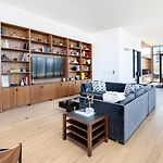 Midtown E 2Br W Elevator Doorman Gym Nr Un Nyc-753
