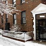 Sunnyside One Bedroom Apt