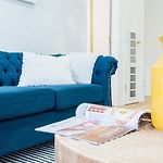 1435-4 I 3 Bedrooms 2Bath W D Prime Upper East