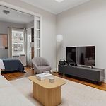 West Village 1Br W High Ceilings Skylight Wd Nyc-1172