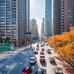 Ues 2Br Windoor Pool Doorman City Views Nyc-243
