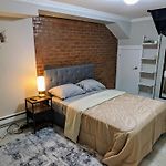 Lovely Room At 3 Bedroom Apt At The Heart Of East Village