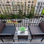 1597-Phn Ph Duplex -Private Outdoor Deck W D