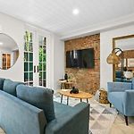 Family Brownstone With Private Backyard Near Subway