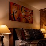 Spacious Comfy Room In Cozy Classy Duplex