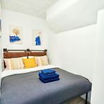 2 Bd Hidden Oasis In Lower Manhattan