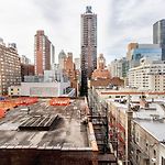 Lenox Hill 2Br W Elevator Doorman Nr Art Nyc-1284