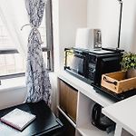 Cat Room By Delicate Stays Living Room Conversion Shared Space Room Only Cat Friendly Only 25 Min To Time Square