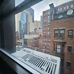 Full 2-Bedroom The Mansfield Midtown