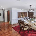 Manhattan Marvel Luxury Living In A Townhome Oasis I The Atrium I