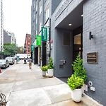 E Village 1Br W Wd On Prime Corner Nyc-858