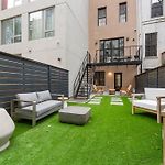 Luxurious Harlem Home With Modern Amenities, Outdoor Patio!