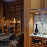 1 Bedroom Apartment At The Mansfield Midtown
