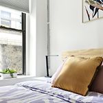 2 Bd Central Apt Next To Diamond District