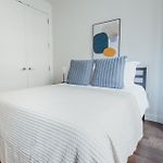 Outstanding & Cozy 4Bdr & 2Bth In Downtown Manhattan