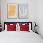 444-1A Beautiful 1Br Midtown West