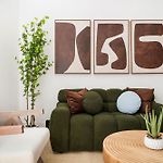 444-1A Beautiful 1Br Midtown West