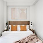73-508 New 1Br 1Bth Uws Doorman Gym