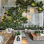 1 Hotel Brooklyn Bridge