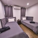 Modern 2 Bedroom Retreat In Downtown Manhattan