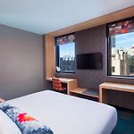Aloft By Marriott Long Island City-Manhattan View