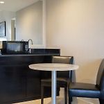 Courtyard By Marriott New York Jfk Airport