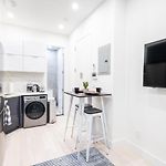 317 Ues Apartments
