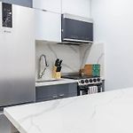 1597 New York Apt
