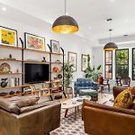 Bainbridge By Rove Duplex With Deck & Backyard
